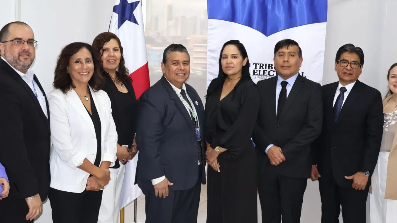 Peru And Panama Unite To Boost Election Transparency With Technology